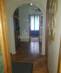 דירה 4-комн 85 m² - פטרה בגרציוני, Batumi