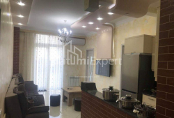 דירה 3-комн 168 m² - זוראבה גורגילדזה, Batumi