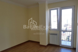 דירה 46 מ"ר - יוריבסקאיה, Batumi, גאורגיה