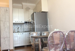 דירה 2-комн 38 m² - שריף חימשיאשווילי, Batumi