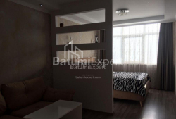 דירה 72 מ"ר - יוסף קובלדזה, Batumi, גאורגיה