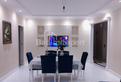 דירה 4-комн 86 m² - אלכסנדרה פושקין, Batumi