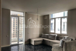 דירה 2-комн 81 m² - יוריבסקאיה, Batumi