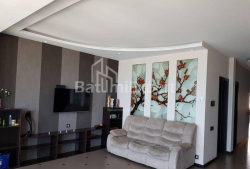 דירה 128 מ"ר - זוראבה גורגילדזה, Batumi, גאורגיה