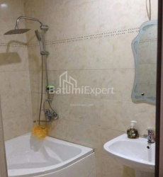 דירה 2-комн 46 m² - אלכסנדרה פושקין, Batumi