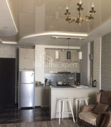 דירה 3-комн 55 m² - אלכסנדרה פושקין, Batumi