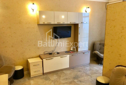 דירה 32 מ"ר - שריף חימשיאשווילי, Batumi, גאורגיה