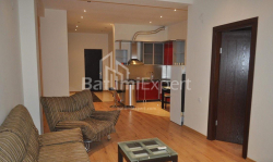 דירה 3-комн 85 m² - זוראבה גורגילדזה, Batumi