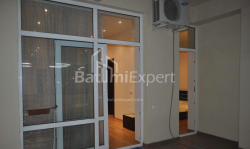 דירה 85 מ"ר - זוראבה גורגילדזה, Batumi, גאורגיה