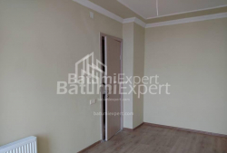 דירה 4-комн 75 m² - פטרה מליקשווילי, Batumi