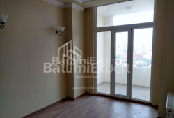 דירה 75 מ"ר - פטרה מליקשווילי, Batumi, גאורגיה