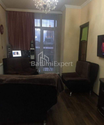 דירה 3-комн 70 m² - המלך פרנבאז, Batumi