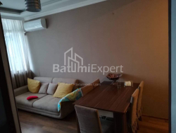 דירה 50 מ"ר - וכטנג גורגסלי, Batumi, גאורגיה