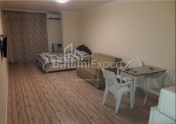 דירה 34 מ"ר - שריף חימשיאשווילי, Batumi, גאורגיה
