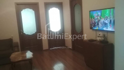 דירה 4-комн 70 m² - שריף חימשיאשווילי, Batumi