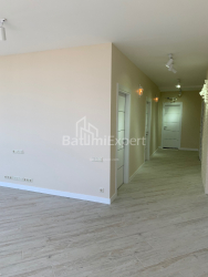 דירה 3-комн 106 m² - איבן ג'אוואחישווילי, Batumi