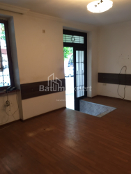 משרד 30 מ"ר - ואזה-פשבלה, Batumi, גאורגיה