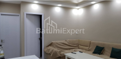דירה 65 מ"ר - דוד אגמשנבלי, Batumi, גאורגיה