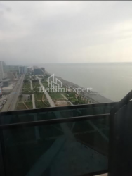 דירה 28 מ"ר - שריף חימשיאשווילי, Batumi, גאורגיה
