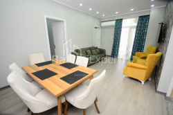 דירה 4-комн 91 m² - זוראבה גורגילדזה, Batumi
