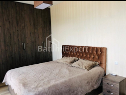 דירה 3-комн 85 m² - פטרה בגרציוני, Batumi