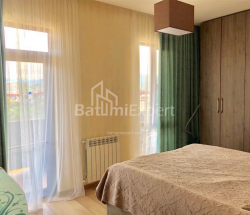 דירה 3-комн 85 m² - פטרה בגרציוני, Batumi