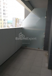 דירה 28 מ"ר - שריף חימשיאשווילי, Batumi, גאורגיה