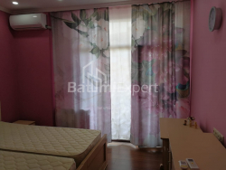 דירה 80 מ"ר - זוראבה גורגילדזה, Batumi, גאורגיה