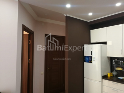 דירה 80 מ"ר - זוראבה גורגילדזה, Batumi, גאורגיה