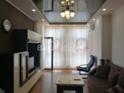 דירה 2-комн 80 m² - זוראבה גורגילדזה, Batumi