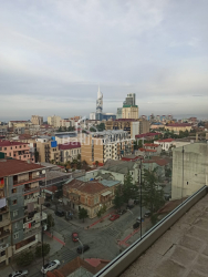 דירה 100 מ"ר - וכטנג גורגסלי, Batumi, גאורגיה