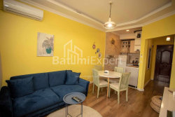 דירה 49 מ"ר - וכטנג גורגסלי, Batumi, גאורגיה