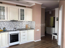 דירה 3-комн 72 m² - ניקו פירוסמני, Batumi