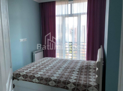דירה 72 מ"ר - ניקו פירוסמני, Batumi, גאורגיה