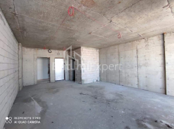 דירה 2-комн 59.4 m² - סמטת הגיבורים, Batumi