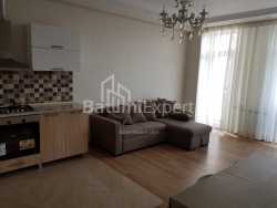 דירה 3-комн 80 m² - זוראבה גורגילדזה, Batumi