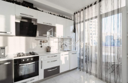 דירה 3-комн 76.5 m² - ניקו פירוסמני, Batumi