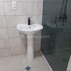 דירה 50 מ"ר - שריף חימשיאשווילי, Batumi, גאורגיה