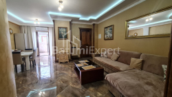 דירה 90 מ"ר - קונסטנטין גמסחורדיה, Batumi, גאורגיה