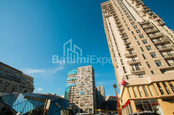דירה 100 מ"ר - זוראבה גורגילדזה, Batumi, גאורגיה