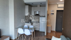 דירה 45.8 מ"ר - שריף חימשיאשווילי, Batumi, גאורגיה