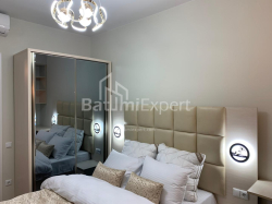 דירה 84 מ"ר - שריף חימשיאשווילי, Batumi, גאורגיה