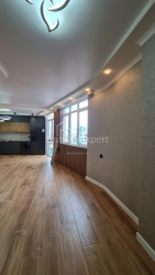 דירה 4-комн 101 m² - ואזה-פשבלה, Batumi