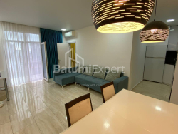דירה 3-комн 82.5 m² - Giorgi Brtskinvale, Batumi
