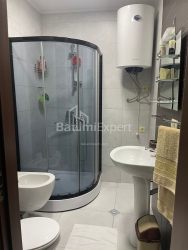 דירה 2-комн 58.4 m² - שריף חימשיאשווילי, Batumi