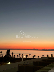 דירה 57 מ"ר - לך ומריה קצ'ינסקי, Batumi, גאורגיה