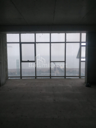 דירה 4-комн 97.7 m² - שריף חימשיאשווילי, Batumi