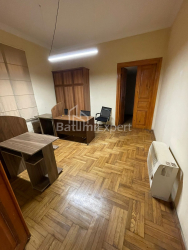 בית פרטי 5-комн 100 m² - פטרה מליקשווילי, Batumi