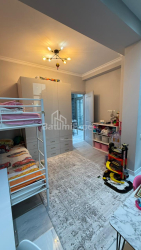 דירה 4-комн 98.2 m² - שריף חימשיאשווילי, Batumi