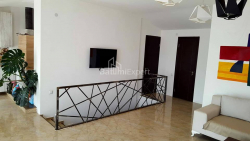 דירה 6-комн 230 m² - פטרה מליקשווילי, Batumi